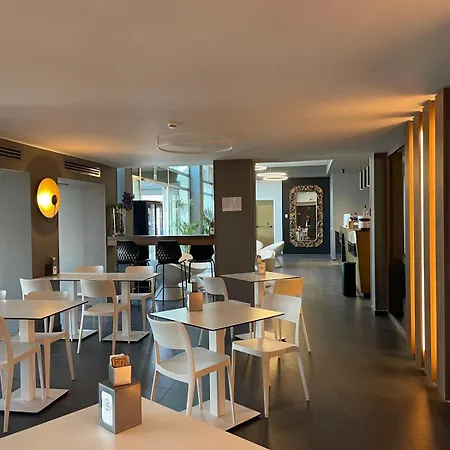 Miramare Otel Sottomarina